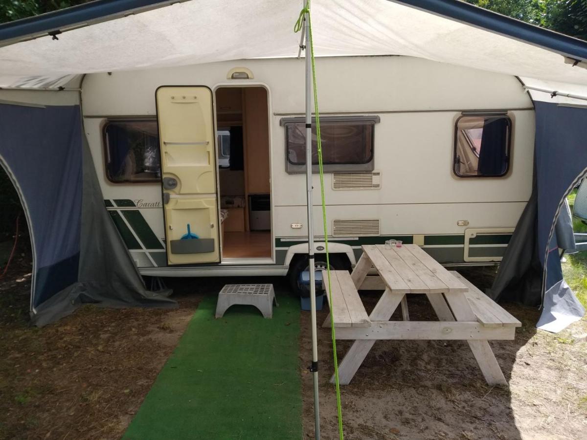 Keja Pustkowo Hotell Exteriör bild