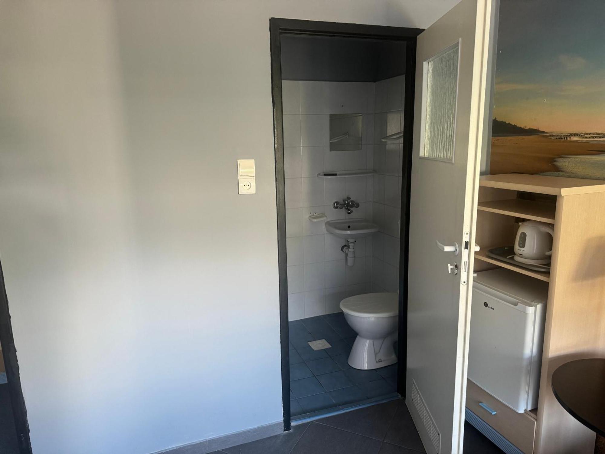 Keja Pustkowo Hotell Exteriör bild